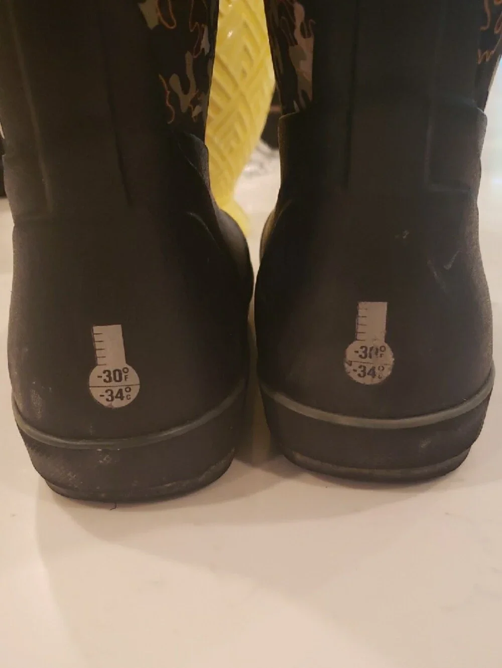 Bogs Kids Black Winter Boots with Green Camo Shaft